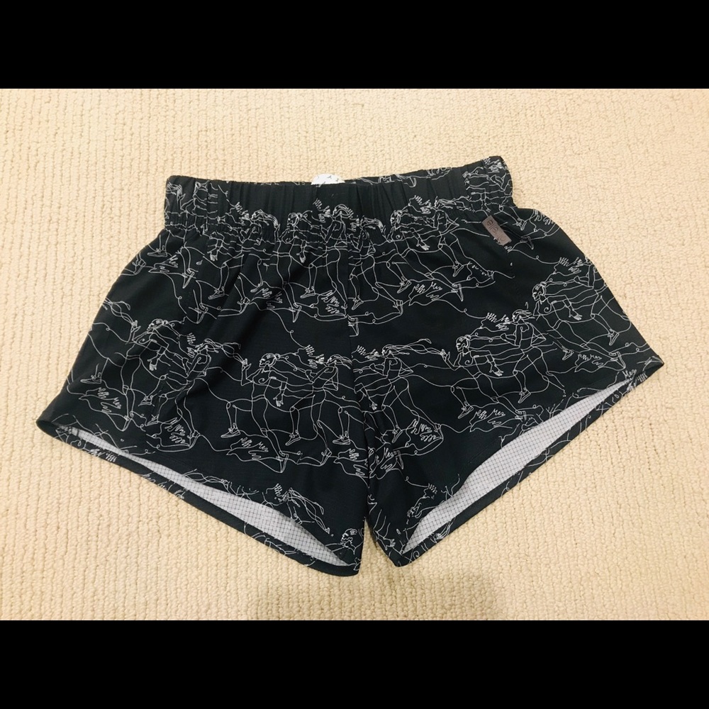 Oiselle New Distance Shorts - Size 2
